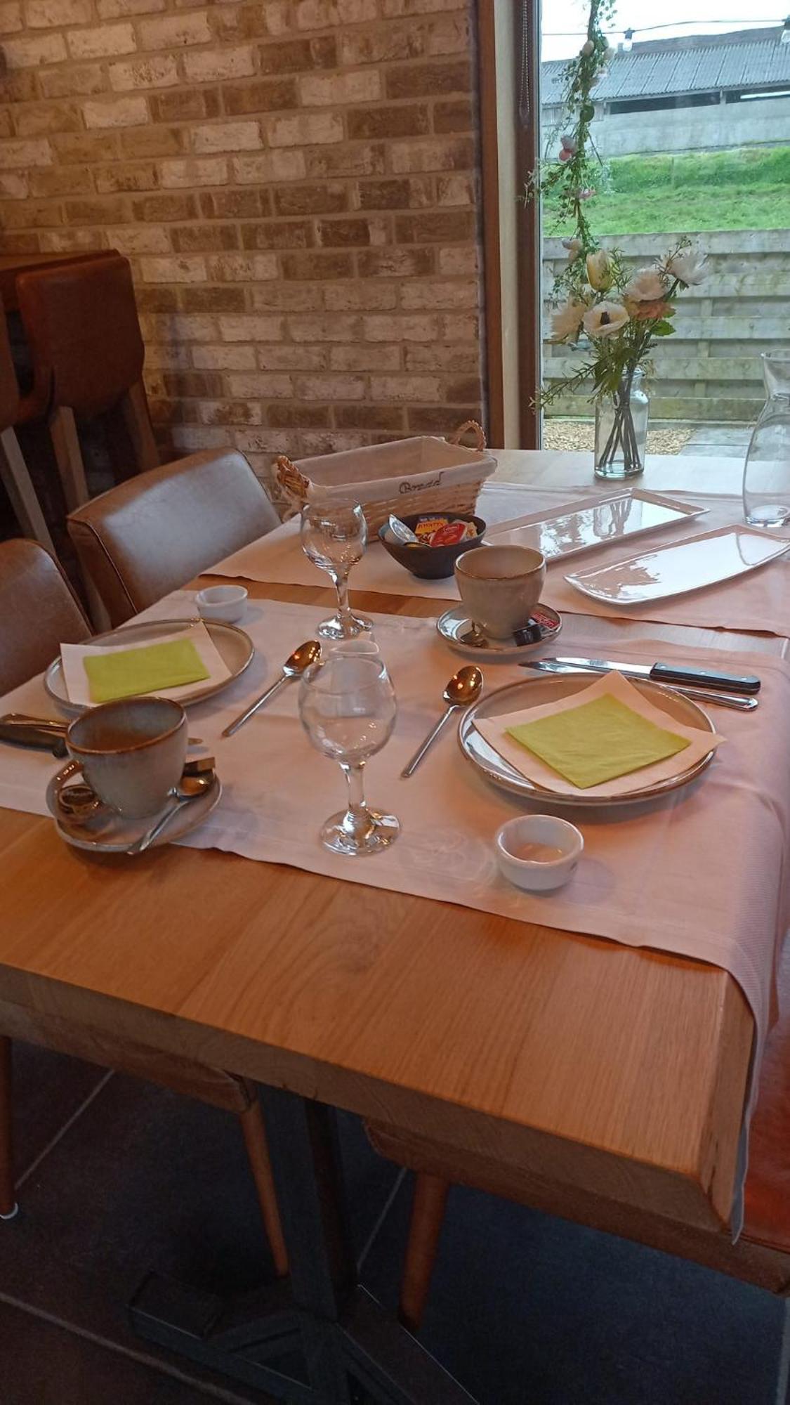 B&B Quarterhouse Moerkerke ภายนอก รูปภาพ